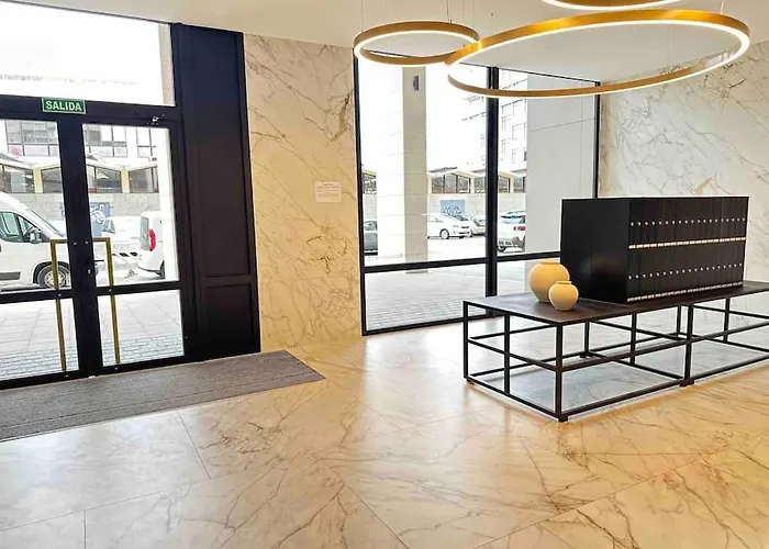 Jacinto Benavente 15, 1s Con Parking Gratis By Ybh * Βίγκο